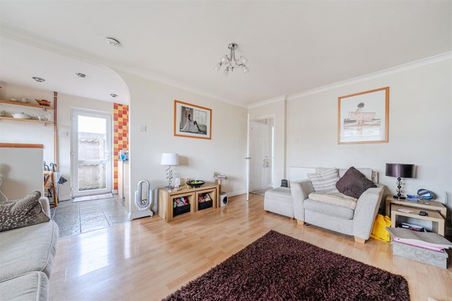 16, Longmeadow Road, Bristol photo 2