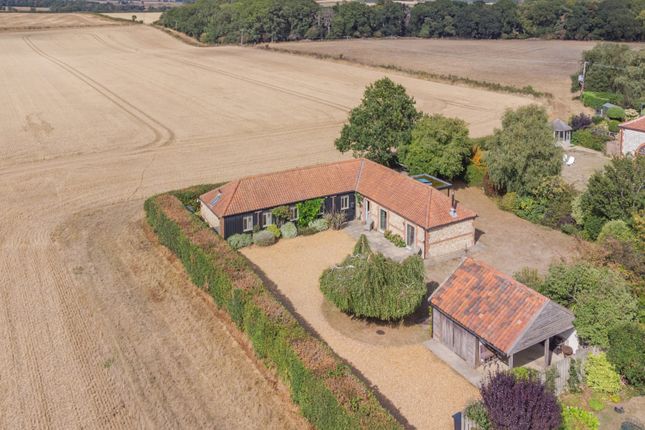1 Crow Hall Barns,, Docking Road, King's Lynn photo 2