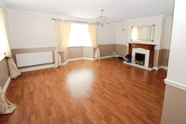 44, Cleeve Road, Hedon photo 2