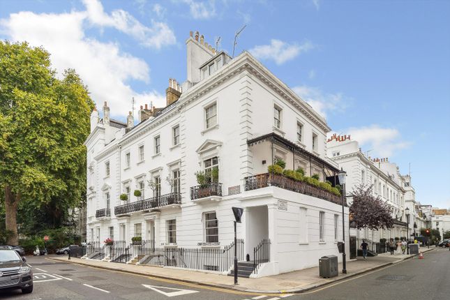 Thumbnail Terraced house to rent in Ovington Square, Knightsbridge, London SW3.