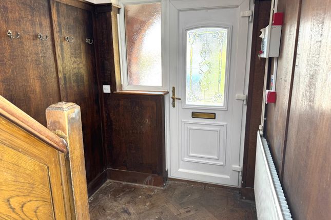 7, The Crescent, Egham photo 2