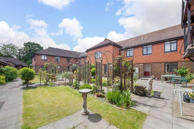 1-bed flat on Flat 29, Tudor Grange, 114, Westcombe Park Road, London, £250,000