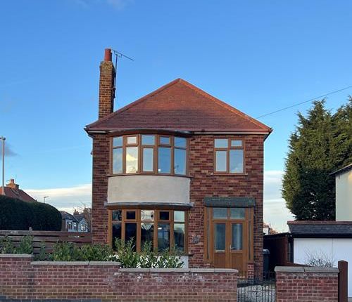 Thumbnail Property to rent in Wigston Lane, Aylestone, Leicester