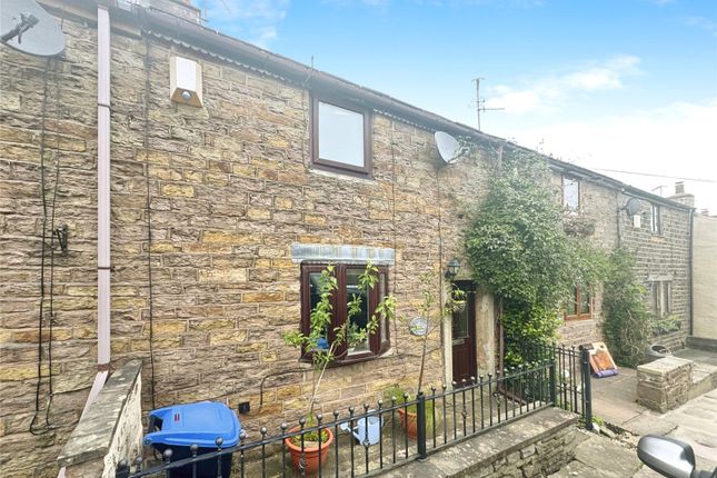 Terraced house to rent in Farmers Row, Blackburn, Lancashire