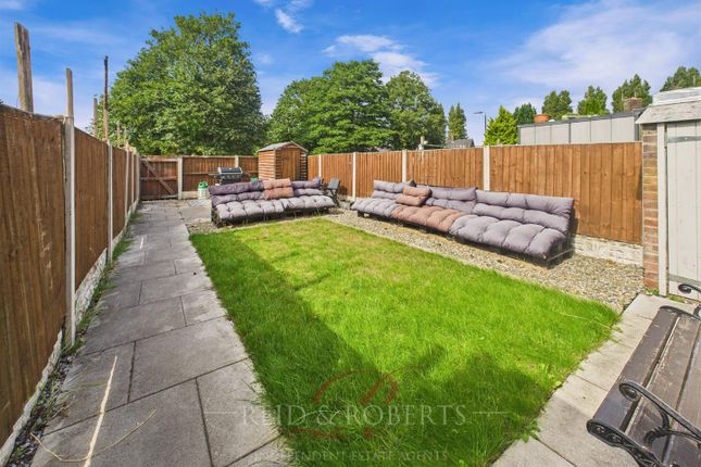 23 Green Lane Estate, Green Lane, Deeside photo 2