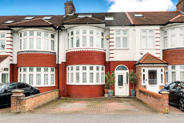 Thumbnail Terraced house for sale in Firs Park Avenue, London