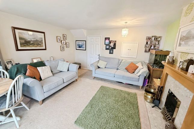 3 Deniston Avenue, Broughton Astley photo 2