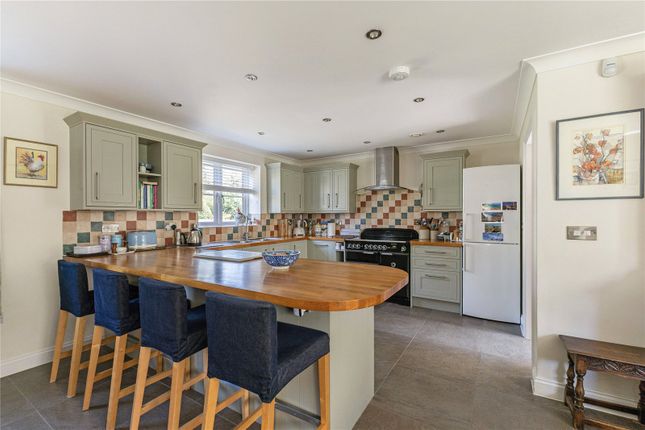 Cedar House, 2, Wrights Lane, Witney photo 2