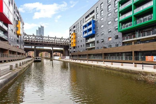 Flat to rent in Potato Wharf, Manchester