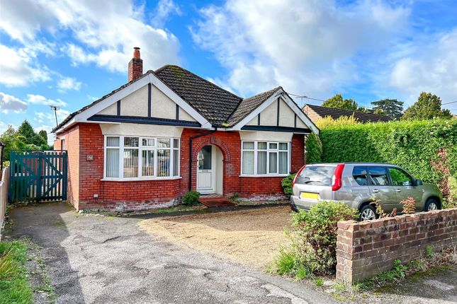 Thumbnail Bungalow for sale in Thornhill Park Road, Southampton, Hampshire