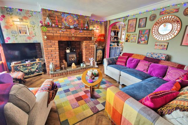 27, MAES YR HAF, NORTH CORNELLY photo 4