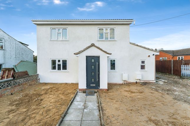 3-bed detached on 27, Mepal Road, Ely, £375,000