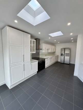 43, Dittisham Road, London photo 4