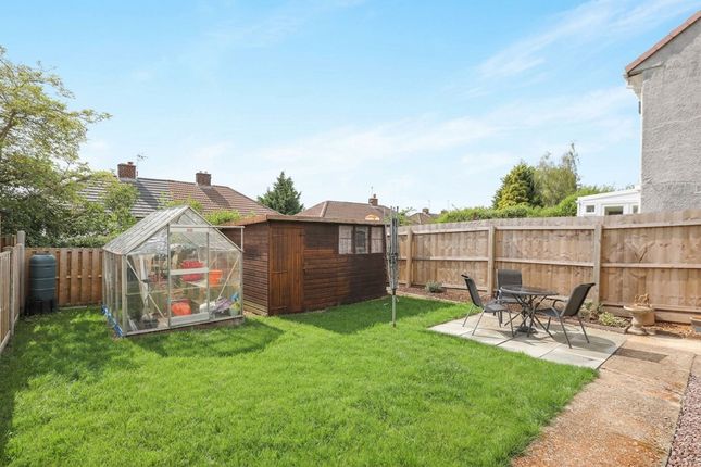 16 Hyndley Road, Chesterfield photo 4