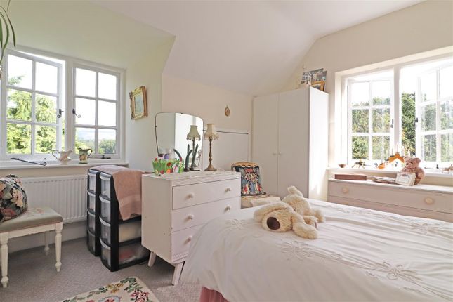 End terrace house for sale in Reigate Heath, Reigate
