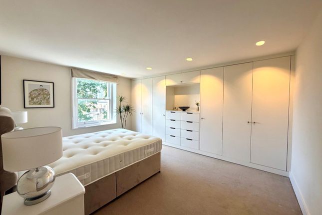 SFF, 19 Clarendon Road, London photo 2