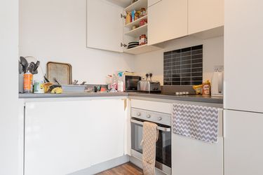 37, Waterfront West, Brierley Hill photo 4