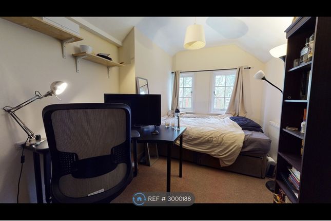 Mount Nod Road, Streatham, London photo 3