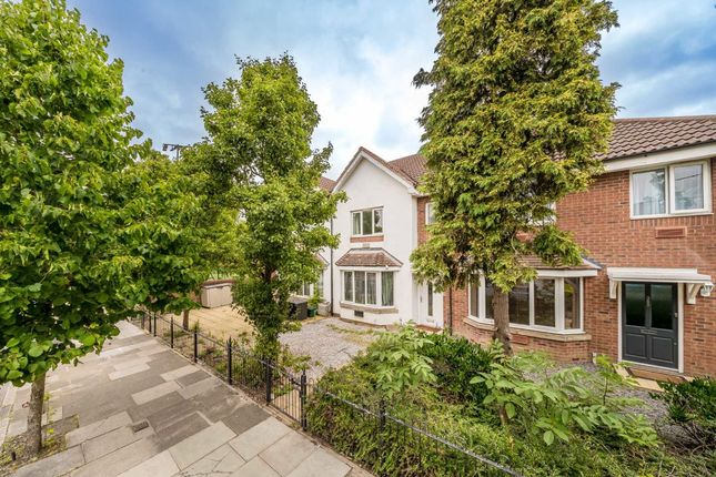 Thumbnail Detached house to rent in Greenford Avenue, London