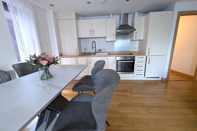 20, Pisces Court, Zodiac Close, Edgware photo 3