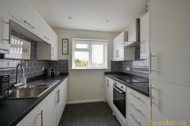12 Chichester Court, Osbern Close, Bexhill-on-Sea photo 4