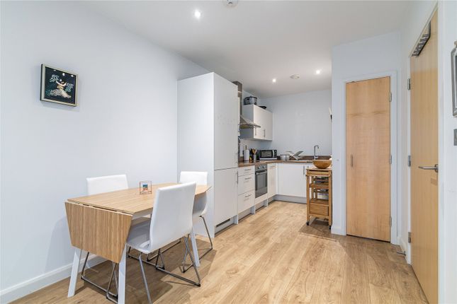 Flat to rent in Chandlers Avenue, London