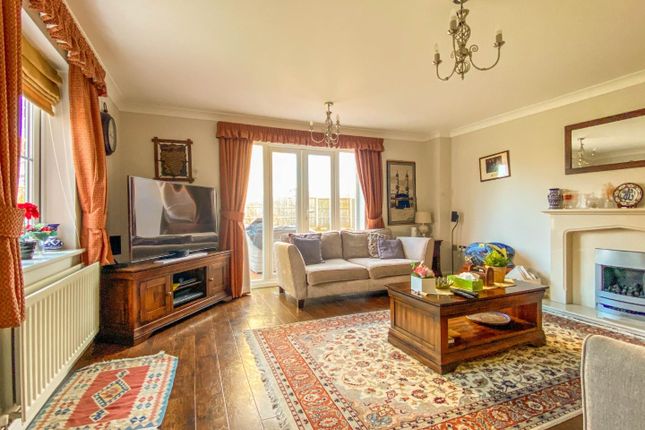 69, Greenhaze Lane, Great Cambourne, Cambridge photo 4