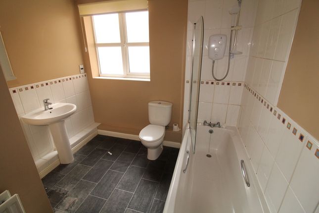 31, Pavior Road, Nottingham photo 5