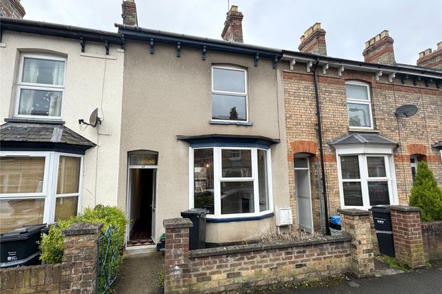 Thumbnail Terraced house to rent in William Street, Taunton