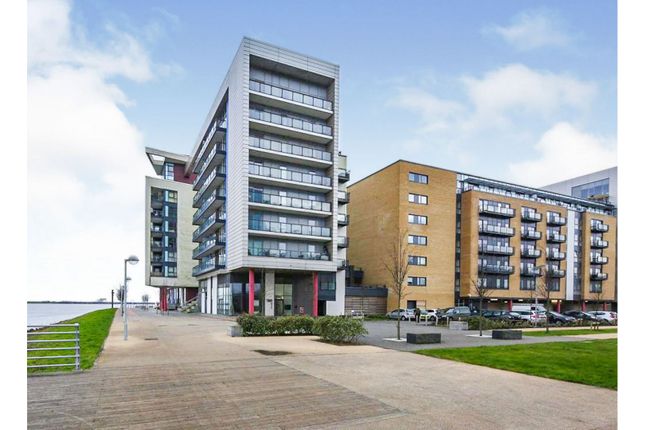 Flat for sale in Ferry Court, Cardiff Bay