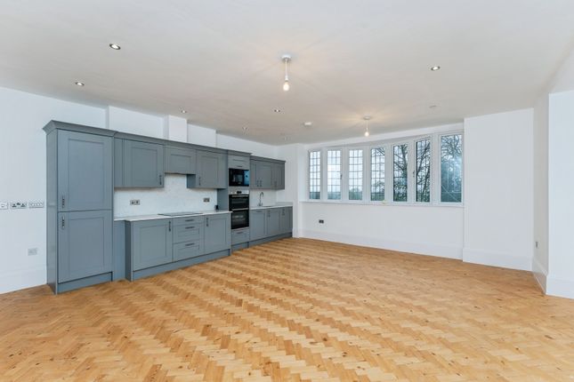 Apartment 8, Greysfield House,, Ferma Lane, Chester photo 4