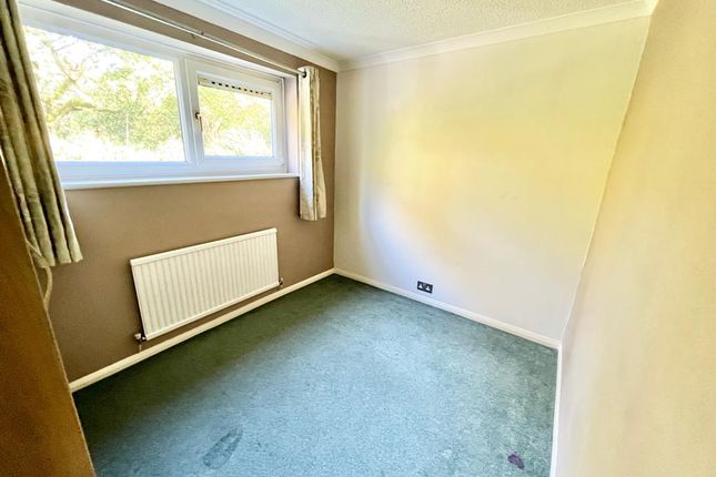 84, Henley Drive, Camberley photo 3