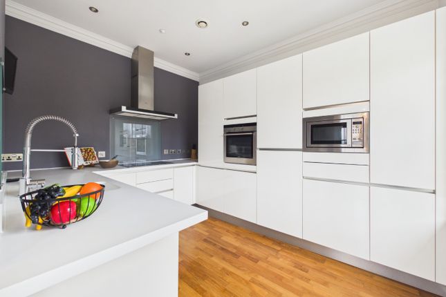 Apartment 10, The Main House, Beverley Road photo 4
