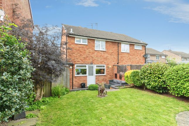 21, Covert Close, Stafford photo 2