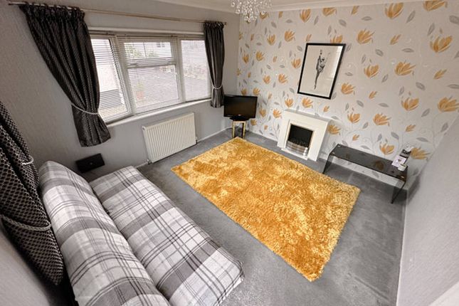 76, Main Drive, Hambleton photo 2