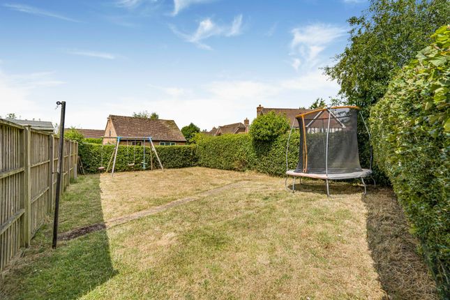 20 Beech Tree Road, High Wycombe photo 4