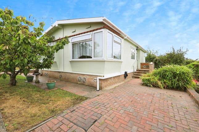 305, Lion House Park, Mill Road, Hailsham photo 2