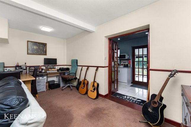 65, Brook Drive, Tyldesley photo 3