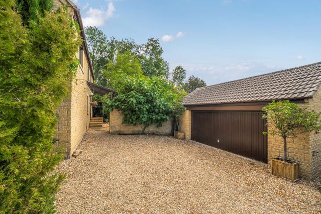 The Long House, Hazelbury Hill, Corsham photo 4