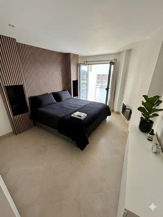 Apartment 38, South Quay, Swansea photo 4
