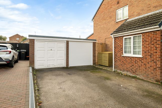 Edmunds Road, Sleaford photo 2