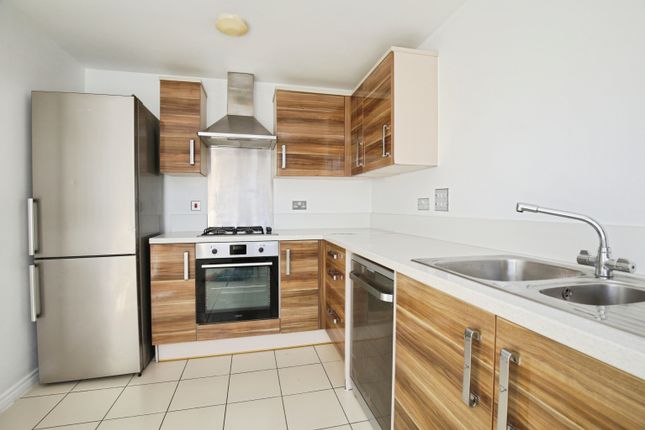 7, Yarrow Close, Andover photo 4