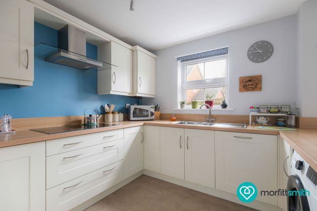 7, Glenwood Court, Sheffield photo 3