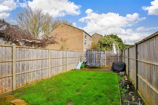 End terrace house for sale in Ayelands, New Ash Green, Longfield, Kent