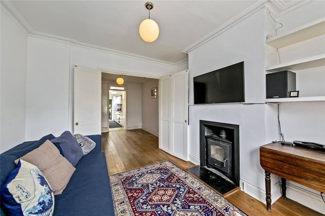 32, Fulwell Road, Teddington photo 3