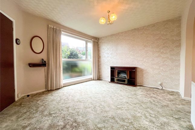 34, Link Road, Springhead photo 3