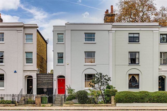 Thumbnail Property for sale in Stockwell Park Road, London