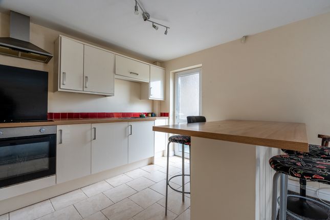 951 Filton Avenue, Bristol photo 4