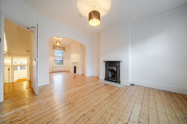 4-bed terraced on 47, Fingal Street, Greenwich, £800,000