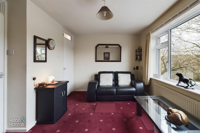 Flat for sale in Wheatley Close, Fence, Burnley